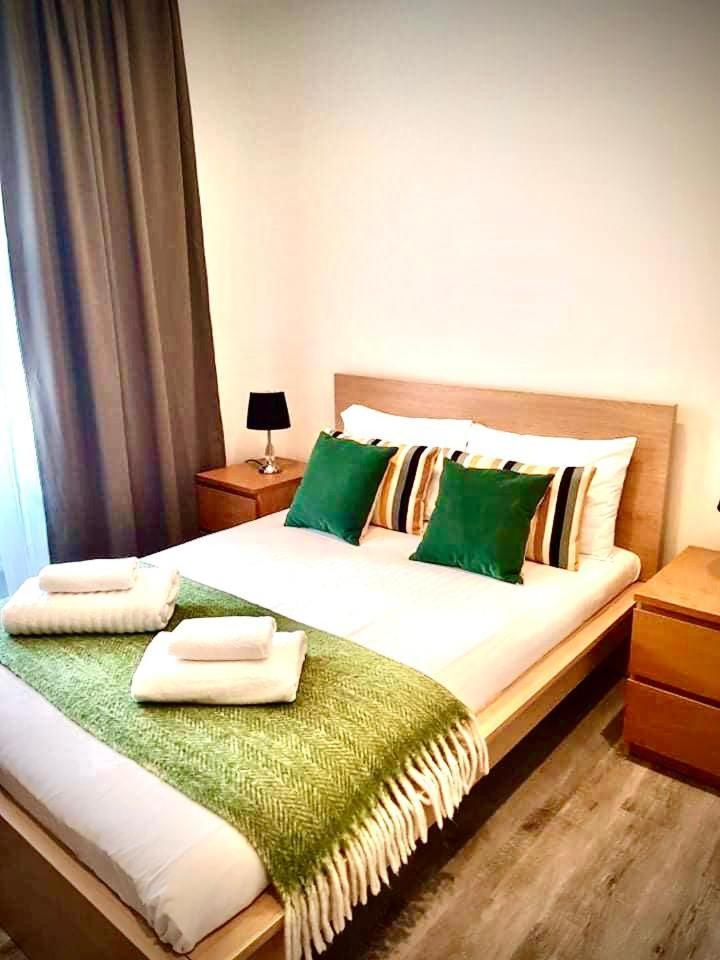 2 Bedroom Serviced Apartment Londyn Zewnętrze zdjęcie